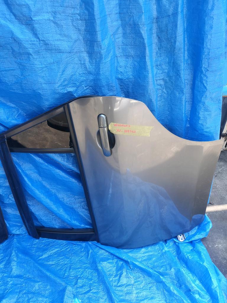 PUERTA POSTERIOR LH NISSAN WINGROAD 2005-2018 WAGON Y12 JY12