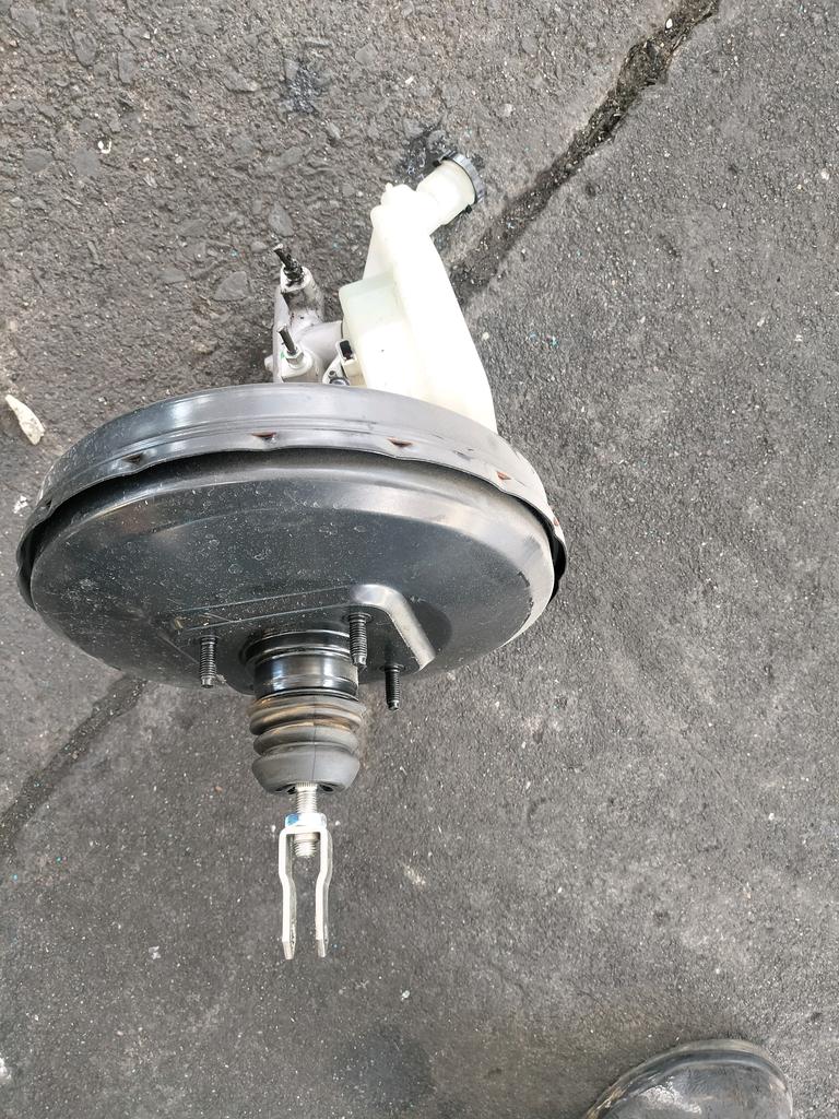 BOMBA DE FRENO NISSAN TIIDA 2004-2012 HATCHBACK C11 JC11