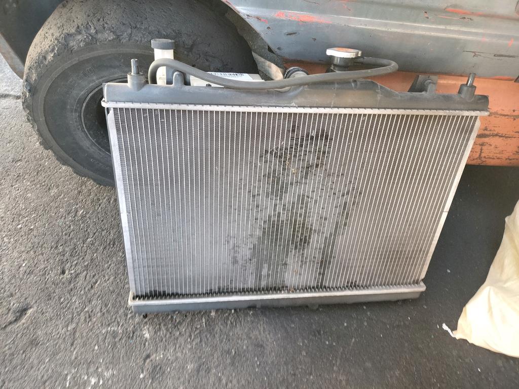 RADIADOR GASOLINERO NISSAN TIIDA 2004-2012 HATCHBACK C11 JC11