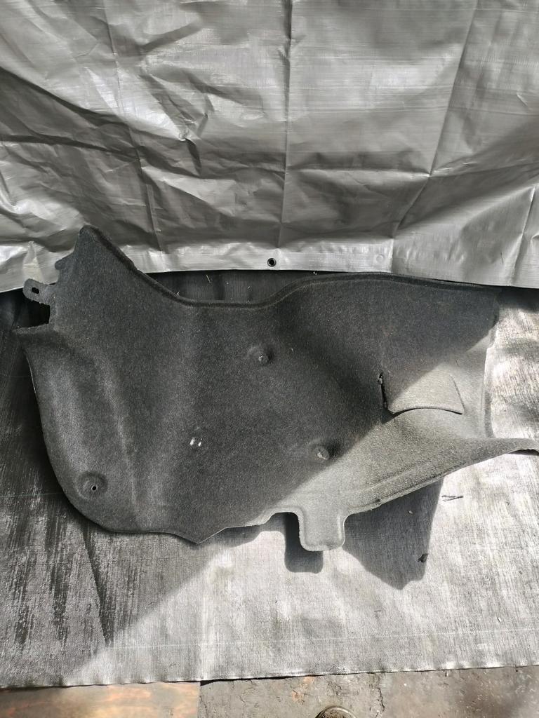 CUBIERTA LATERAL MALETERA PAR NISSAN TIIDA 2004-2012 SEDAN SC11 SJC11
