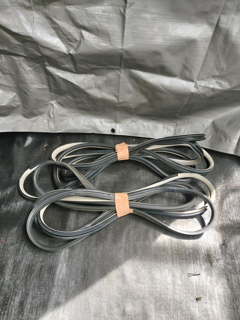 JEBE DE PUERTA NISSAN TIIDA 2004-2012 SEDAN SC11 SJC11