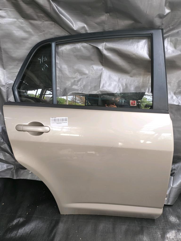 PUERTA POSTERIOR RH NISSAN TIIDA 2004-2012 SEDAN SC11 SJC11