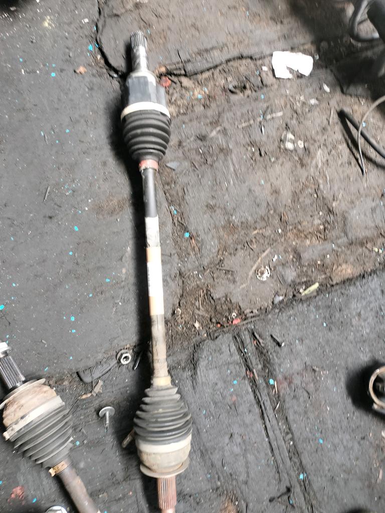 PALIER EJE COMPLETO RH SUBARU IMPREZA SPORTS 2011-2016 HATCHBACK GP2 GP7