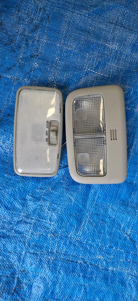 FARO DE SALON LUZ INTERIOR TOYOTA BELTA 2005-2012 SEDAN KSP92 SCP92