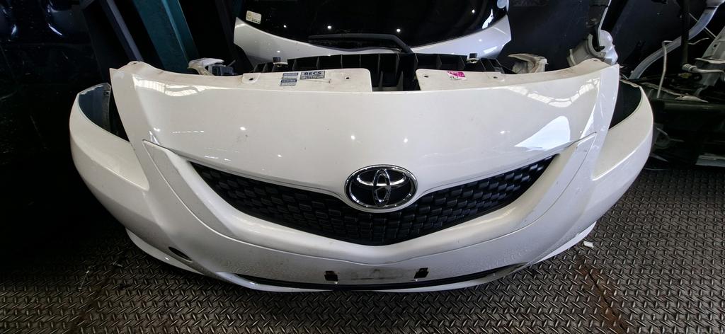 FRENTE CORTADA COMPLETA TOYOTA BELTA 2005-2012 SEDAN KSP92 SCP92