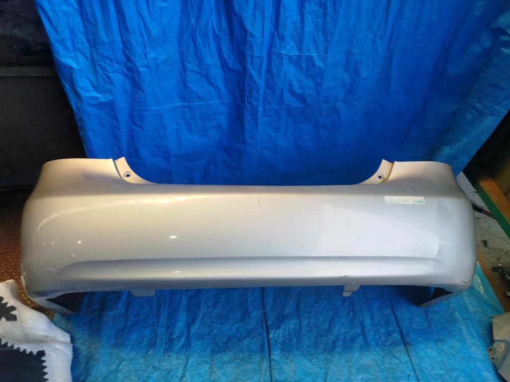 PARACHOQUE POSTERIOR TOYOTA BELTA 2005-2012 SEDAN KSP92 SCP92