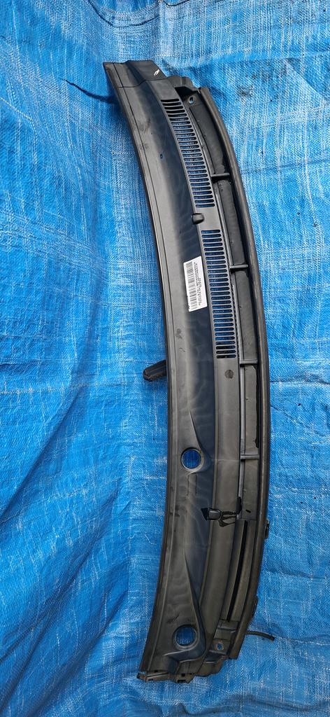 REJILLA LIMPIA PARABRISA TOYOTA BELTA 2005-2012 SEDAN KSP92 SCP92