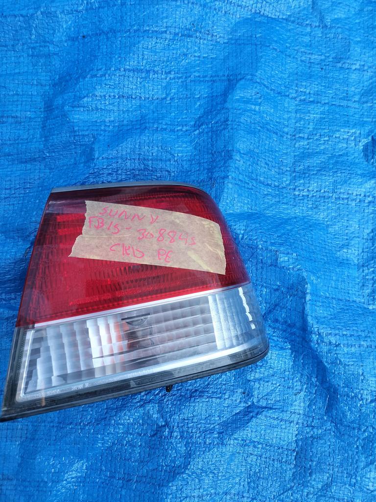FARO POSTERIOR RH NISSAN SUNNY 1998-2004 SEDAN B15 SB15