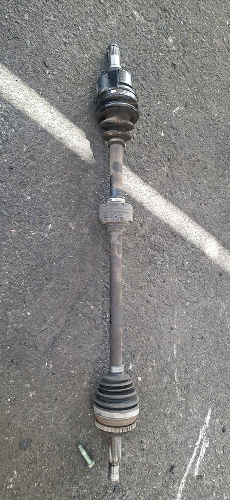 PALIER EJE COMPLETO RH TOYOTA RAUM 2003-2011 HATCHBACK NCZ20 NCZ25
