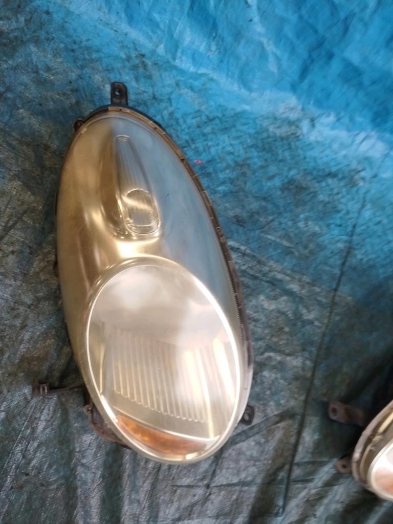 FARO DELANTERO RH NISSAN MARCH 2002-2010 HATCHBACK AK12 YK12