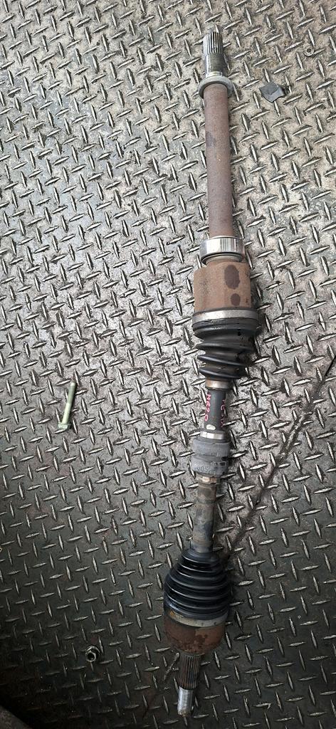 PALIER EJE COMPLETO RH NISSAN LAFESTA 2004-2012 MINIVAN B30 NB30