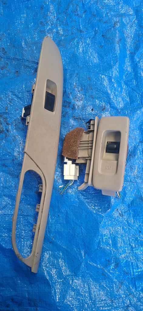CONTROL SIMPLE DE LEVANTA LUNA NISSAN SERENA 1999-2005 MINIVAN C24 VNC24