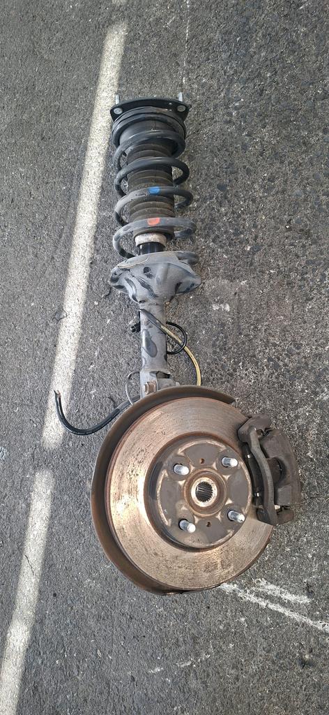 SUSPENSION DEL.MACPHERSON DISCO RH TOYOTA RAUM 2003-2011 HATCHBACK NCZ20 NCZ25