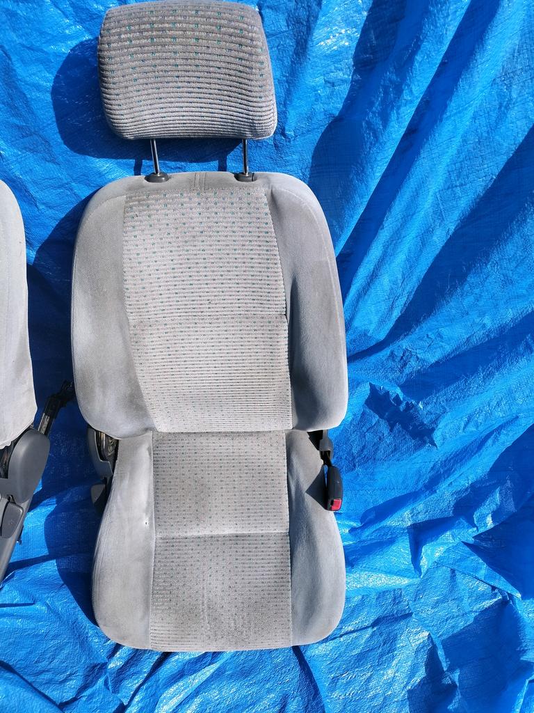 ASIENTO DELANTERO RH TOYOTA STARLET 1989-1996 HATCHBACK EP80 NP80