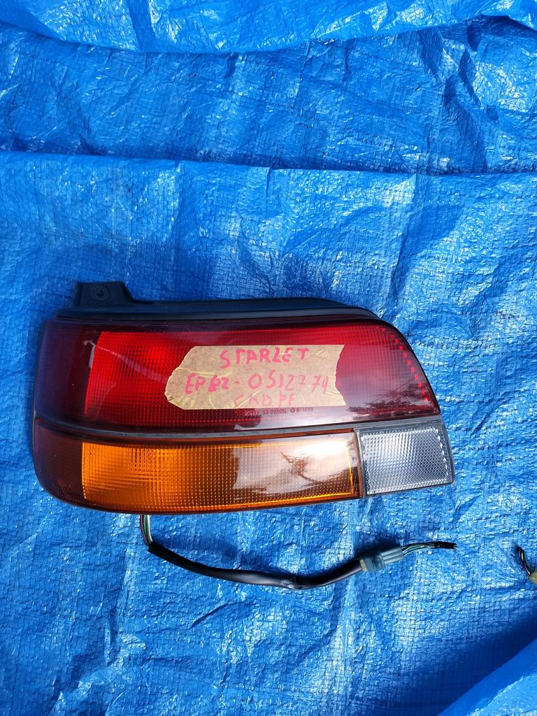 FARO POSTERIOR LH TOYOTA STARLET 1989-1996 HATCHBACK EP80 NP80