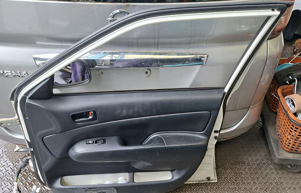 PUERTA DELANTERA RH TOYOTA SUCCEED 2014-2020 WAGON NCP160V NSP160V