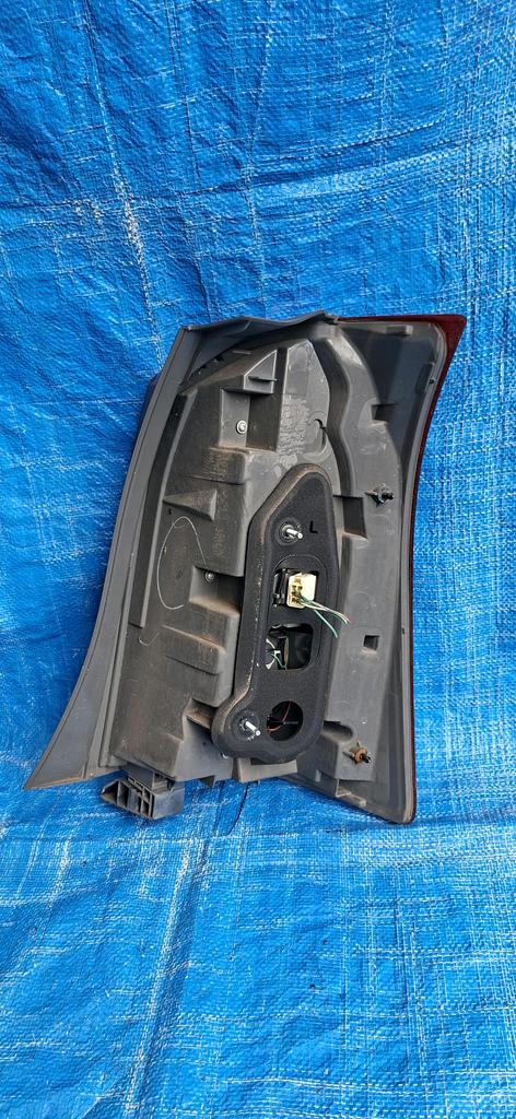 FARO POSTERIOR LH TOYOTA WISH 2003-2009 WAGON ANE10G ZNE14G