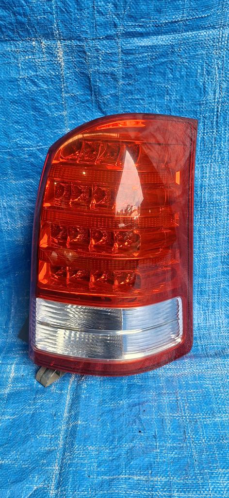 FARO POSTERIOR RH TOYOTA WISH 2003-2009 WAGON ANE10G ZNE14G