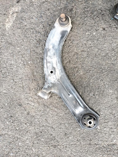 [2GCV6N] TRAPECIO RH NISSAN TIIDA 2004-2012 SEDAN SC11 SJC11