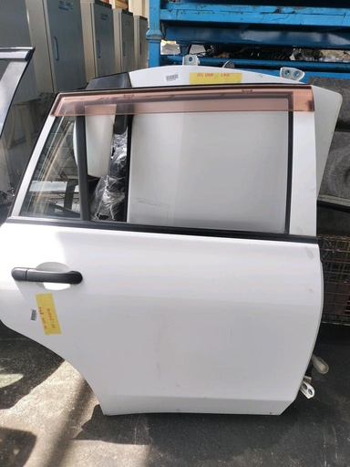 [ZNGAYG] PUERTA POSTERIOR RH NISSAN AD VAN 2006-2021 VAN VY12 Y12