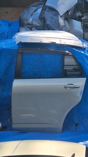 [RWXNAH] PUERTA POSTERIOR LH NISSAN TIIDA 2004-2012 SEDAN SC11 SJC11