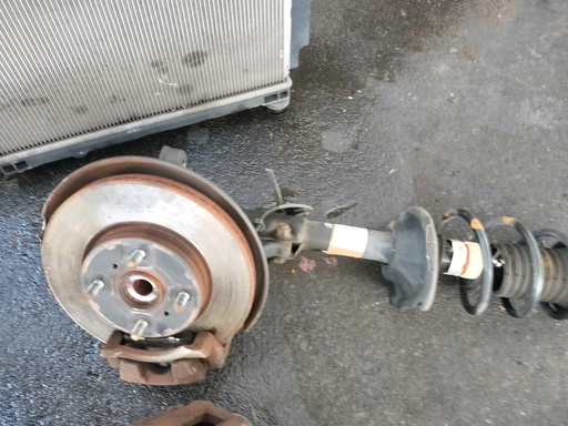 [DCN9QZ] SUSPENSION DEL.MACPHERSON DISCO RH TOYOTA PORTE 2004-2012 HATCHBACK NNP10 NNP15