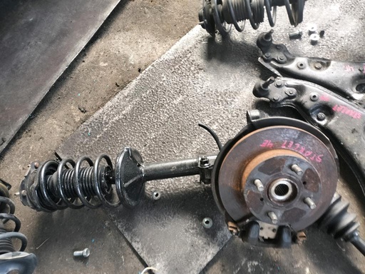 [7Y4DGF] SUSPENSION DEL.MACPHERSON DISCO LH TOYOTA STARLET 1989-1996 HATCHBACK EP80 NP80