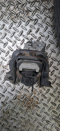 [MH9WSZ] SOPORTE DE MOTOR TOYOTA 1NZ
