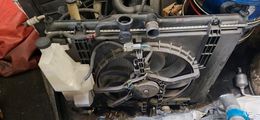 [H8JJRX] RADIADOR GASOLINERO NISSAN NV200 2009-2026 VAN VM20 VNM20