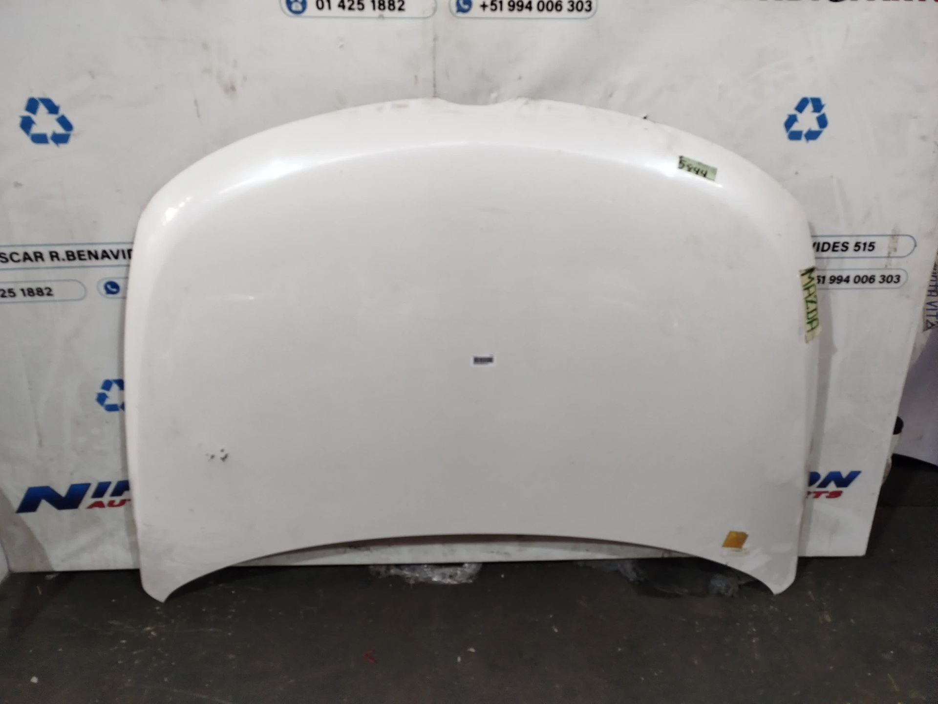 CAPOT MAZDA MPV 2006-2010 LY3P