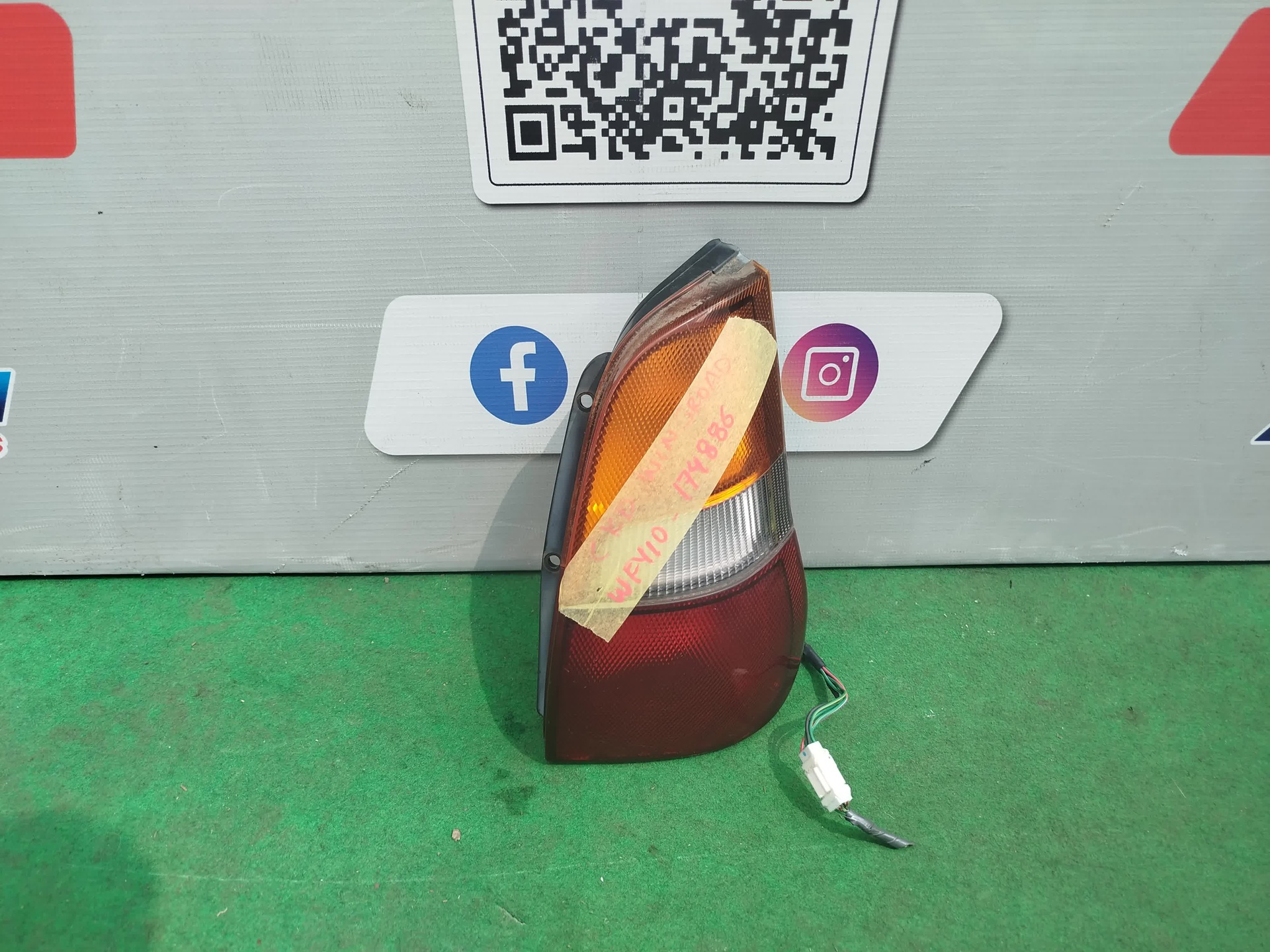 FARO POSTERIOR NISSAN WINGROAD 1996-1999 Y10 RH 4779