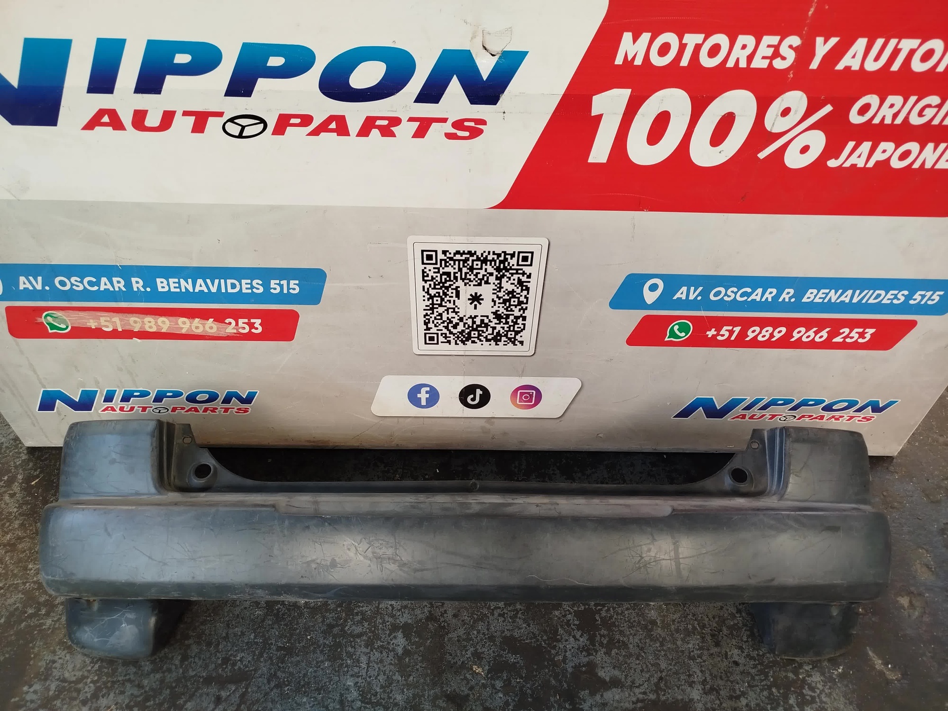 PARACHOQUE POSTERIOR MAZDA DEMIO 1996-2002 DW3W DW5W
