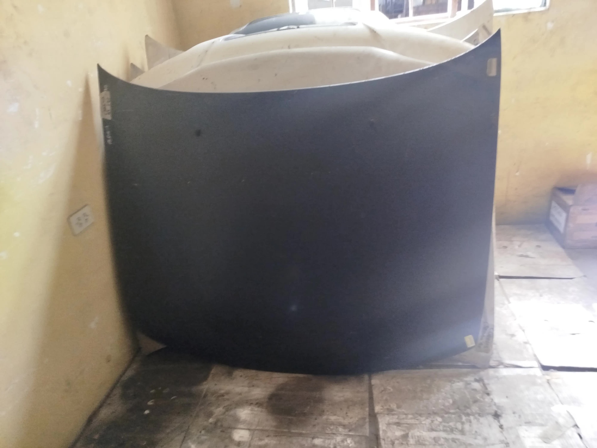 CAPOT TOYOTA CARINA 1992-1994 ST190 NEGRO