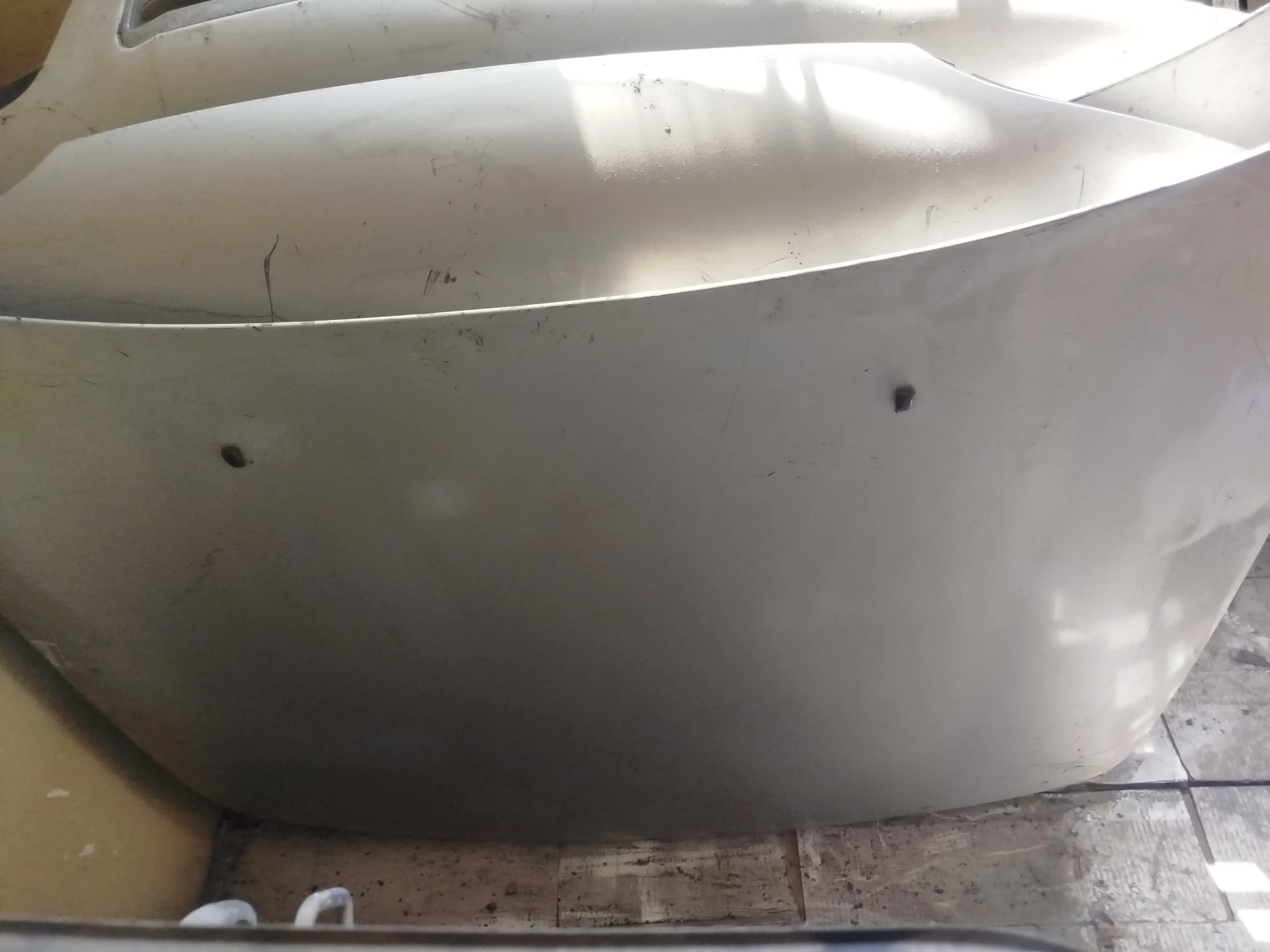 CAPOT TOYOTA CARINA 1992-1994 ST190 PLOMO