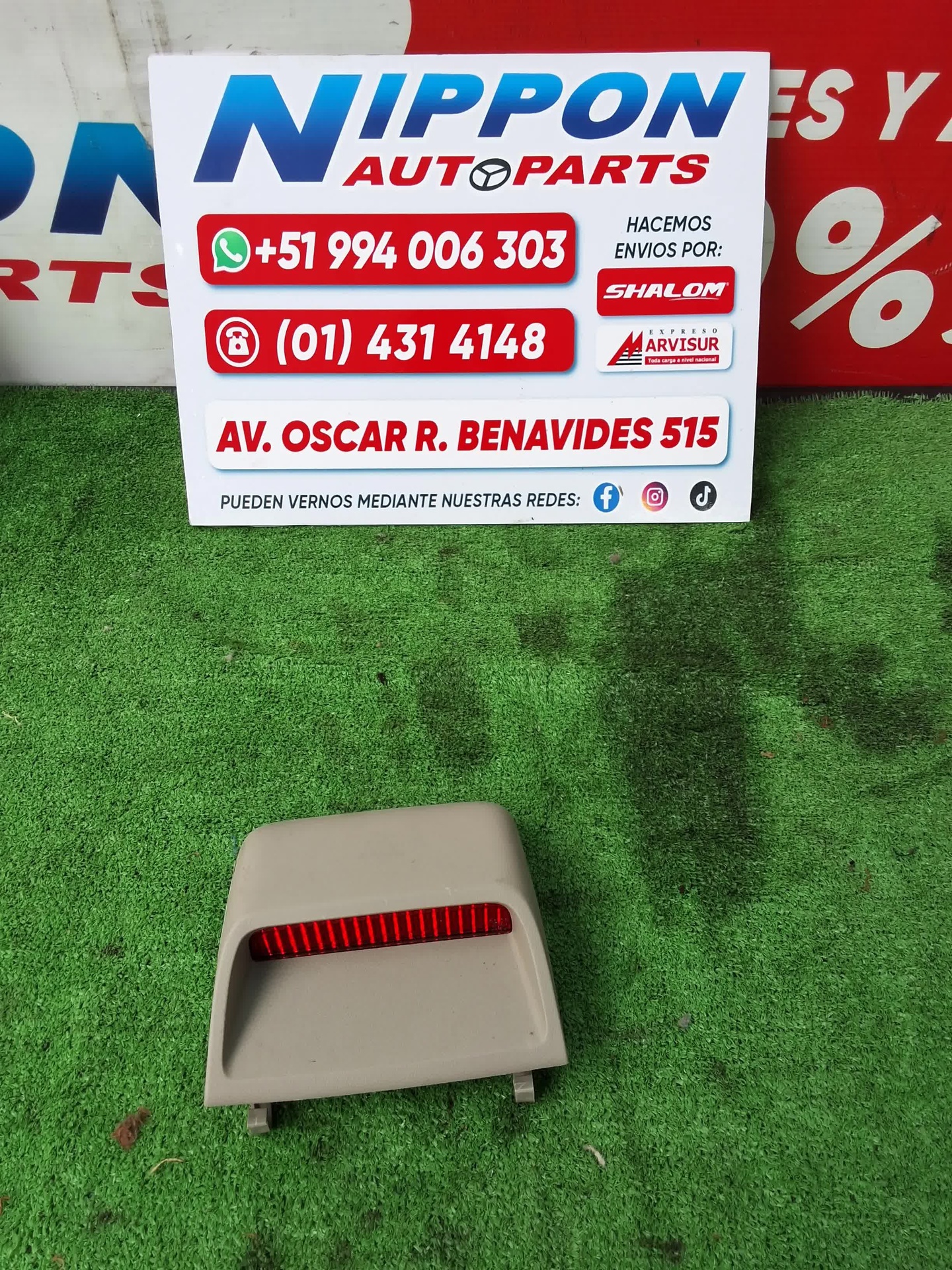 TERCERA LUZ FARO FRENO TOYOTA BELTA 2005-2012 SCP92 NCP96 KSP92