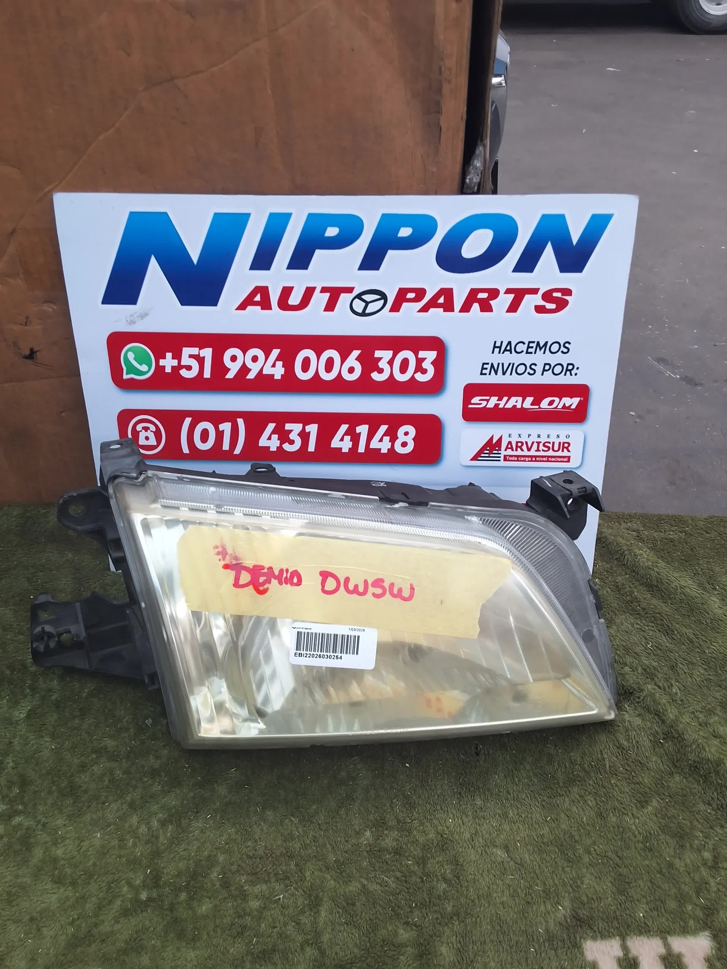 FARO DELANTERO MAZDA DEMIO 1996-2002 DW3W DW5W RH DIAMANTADO P1001