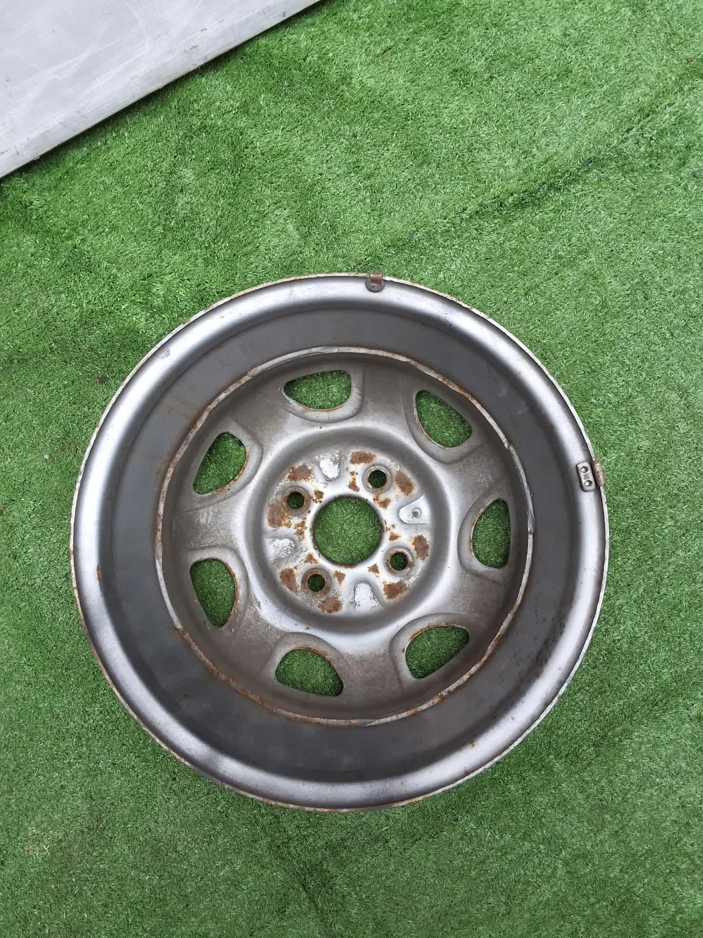 ARO DE FIERRO VARIOS R14 4X110