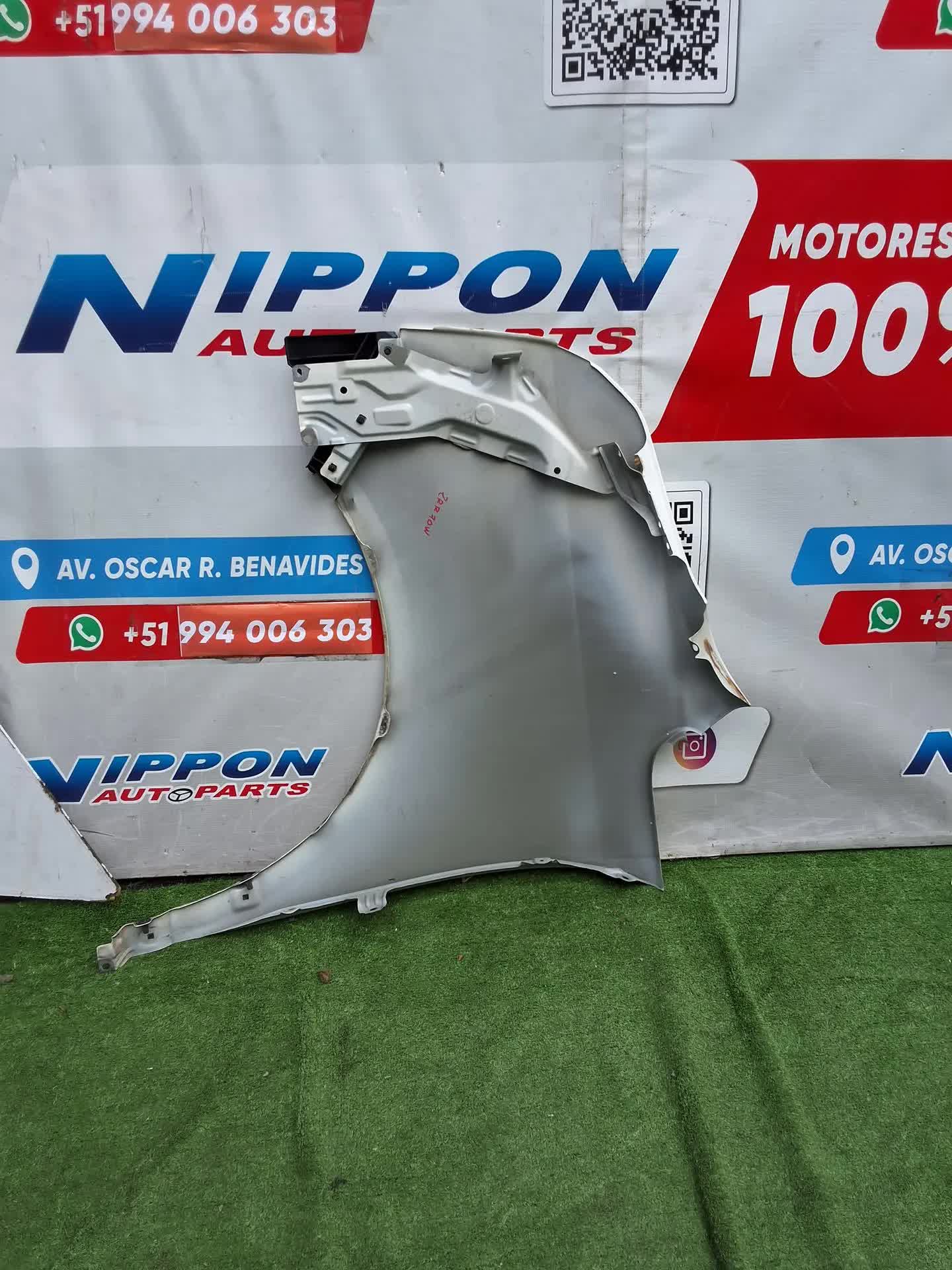 GUARDAFANGO TOYOTA VOXY 2007-2014 ZRR70G RH