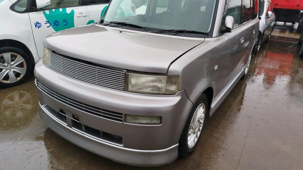 Toyota Bb
