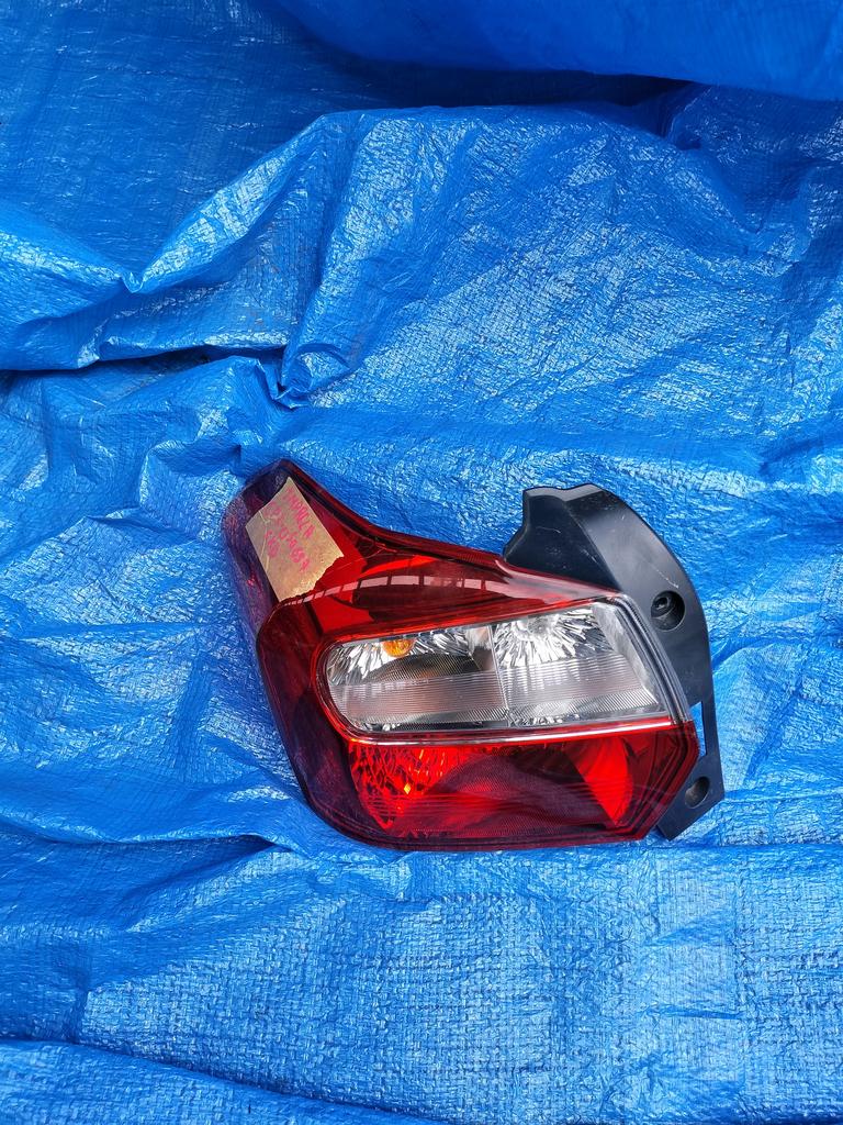 FARO POSTERIOR LH SUBARU IMPREZA SPORTS 2011-2016 HATCHBACK GP2 GP7