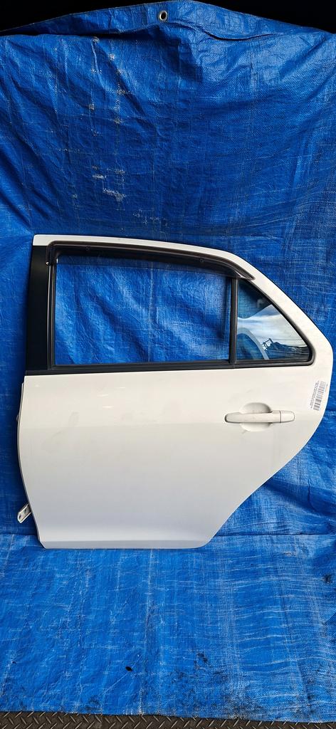 PUERTA POSTERIOR LH TOYOTA BELTA 2005-2012 SEDAN KSP92 SCP92