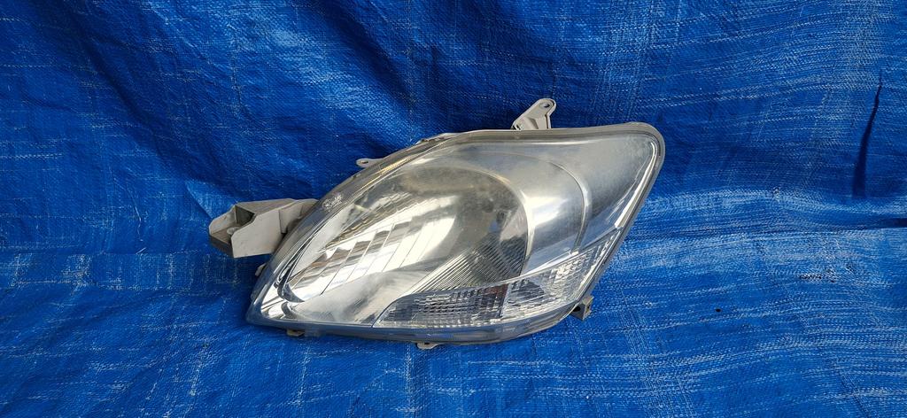FARO DELANTERO LH TOYOTA BELTA 2005-2012 SEDAN KSP92 SCP92