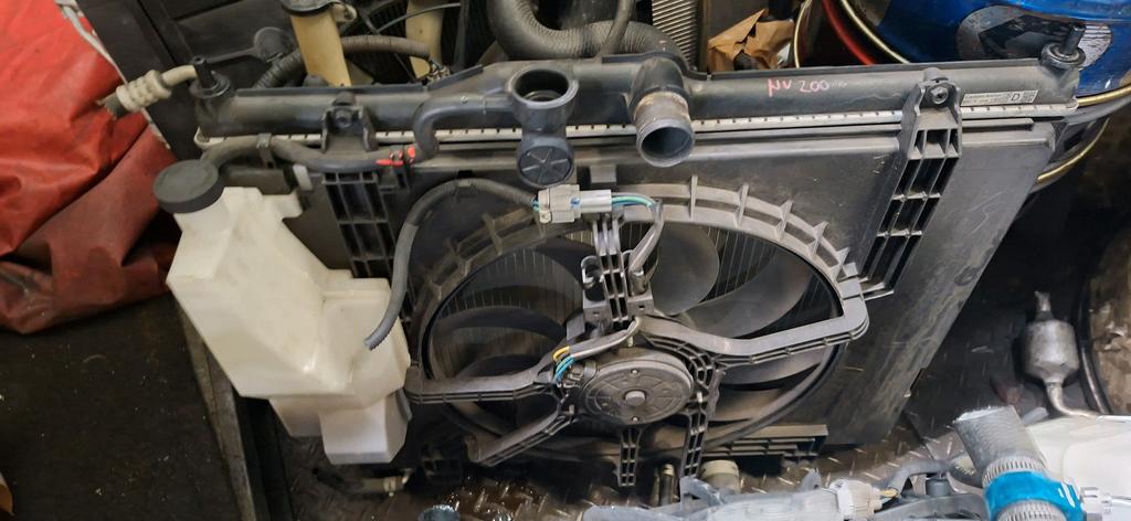 RADIADOR GASOLINERO NISSAN NV200 2009-2026 VAN VM20 VNM20