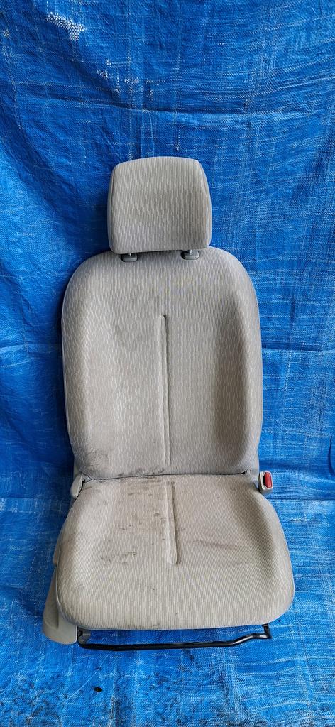 ASIENTO DELANTERO RH TOYOTA BELTA 2005-2012 SEDAN KSP92 SCP92