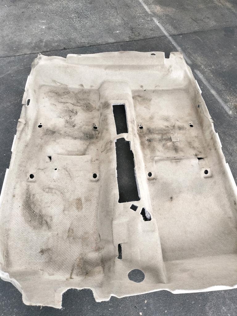 ALFOMBRA DE SALON AUTO NISSAN TIIDA 2004-2012 SEDAN SC11 SJC11