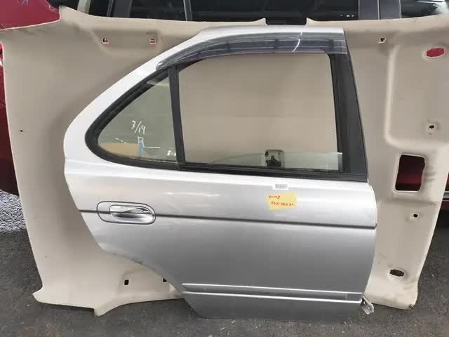 PUERTA POSTERIOR NISSAN SUNNY 1998-2004 FB15 A/T RH